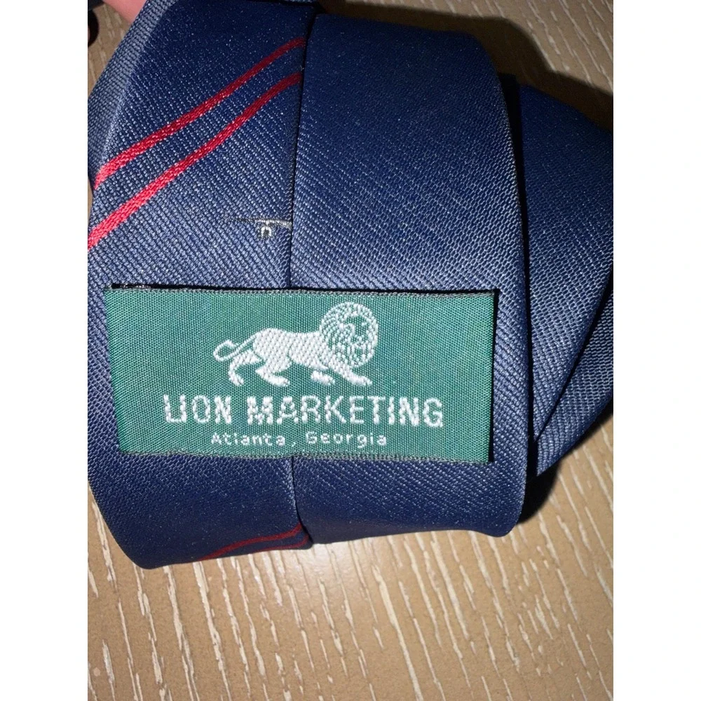 Vintage Lion Marketing Atlanta Aviation Airplane Navy Red Stripe Necktie Tie
